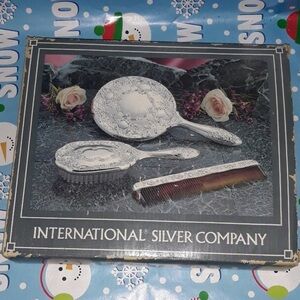 Vintage" 1991 International Silver Company silver 3pc dresser vanity set NEW OLD